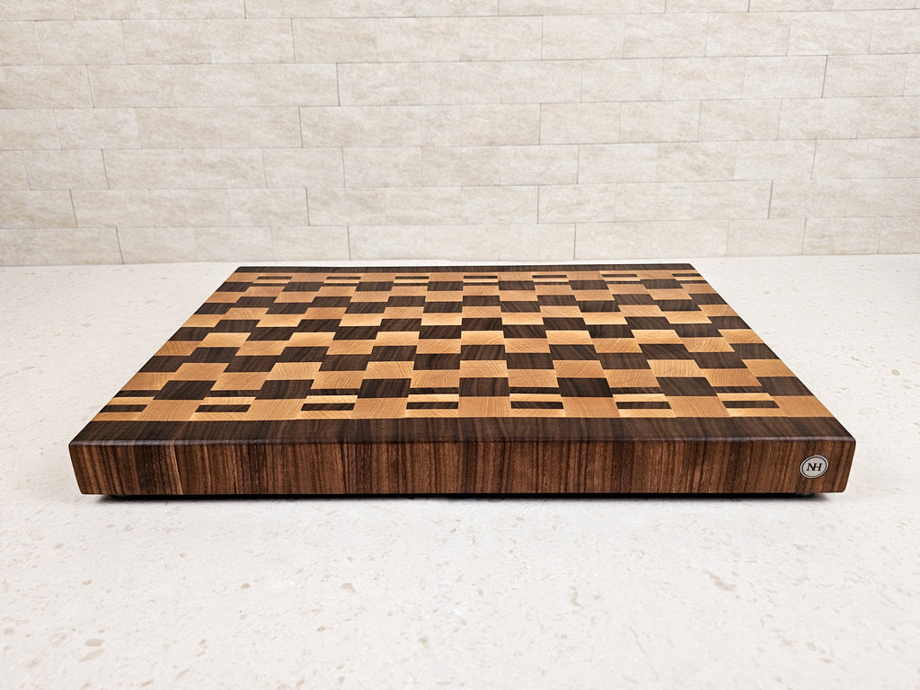 Signature Offset Checkerboard | Walnut & Maple | Medium