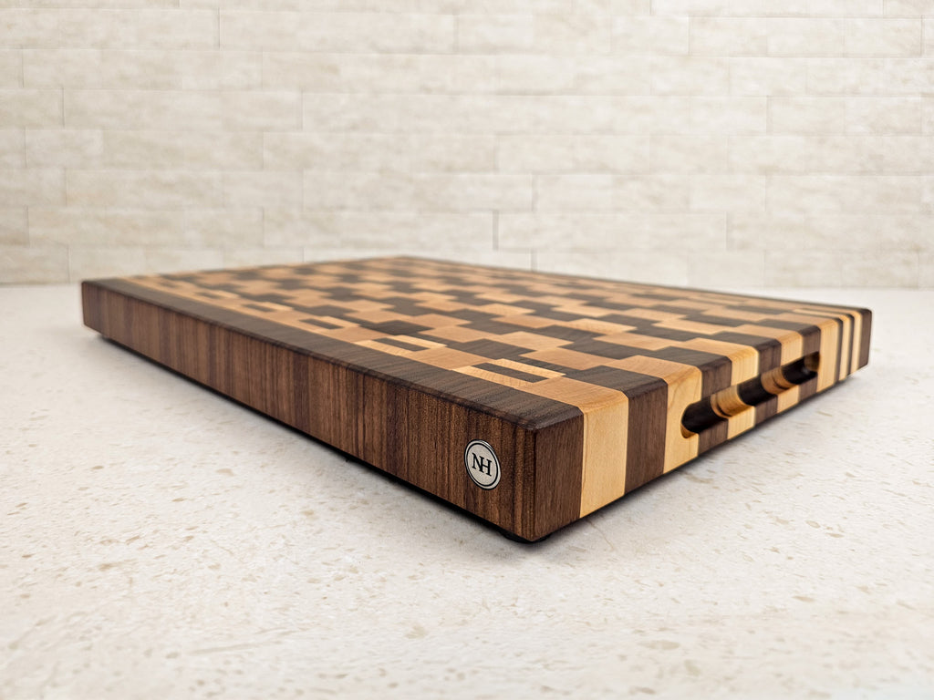 Signature Offset Checkerboard | Walnut & Maple | Medium